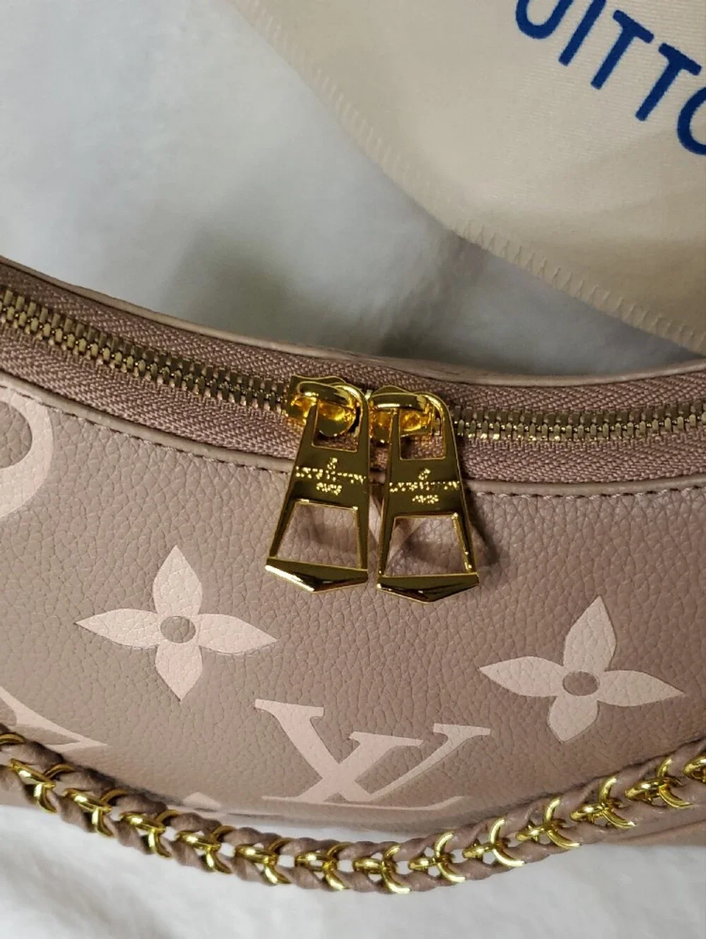 💠LV 💠Taupe Monogram Shoulder Bag with Gold Chain